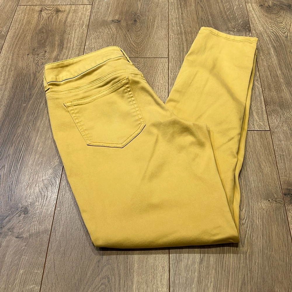 Maurices colored skinny jeans